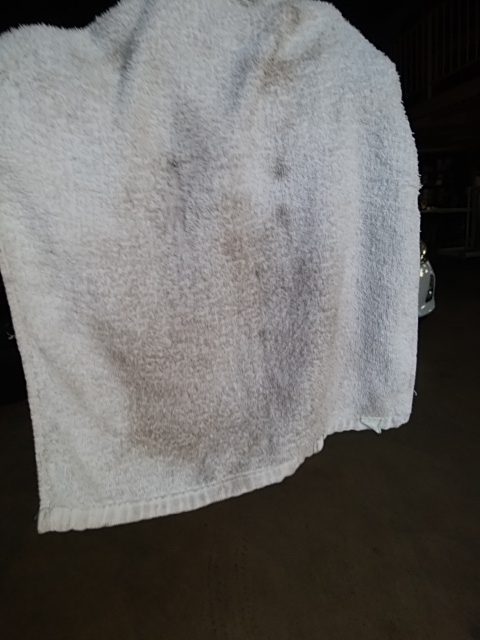 拭き取りのタオルの汚れ