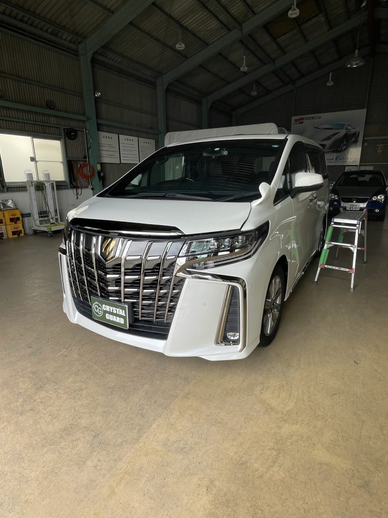 30アルファードのGZOXボディコーティングと車内清掃