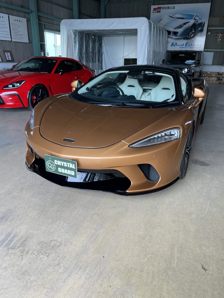 マクラーレンGTのプロテクションフィルム施工とホイールラッピング